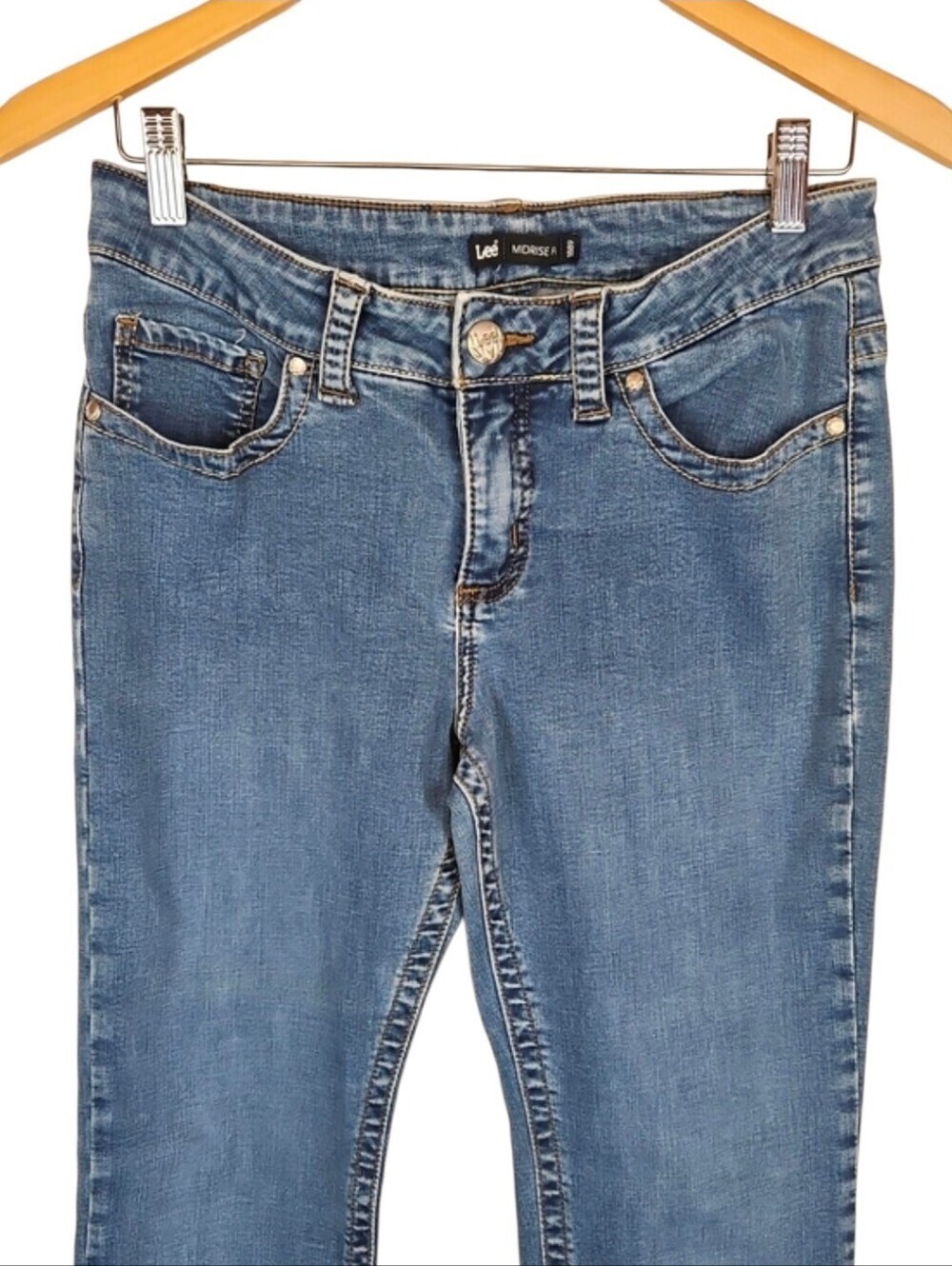 Women's Lee Mid Rise Jeans Straight Leg Medium Wash Classic Blue Jean Stretch 8 - Picture 2 of 7